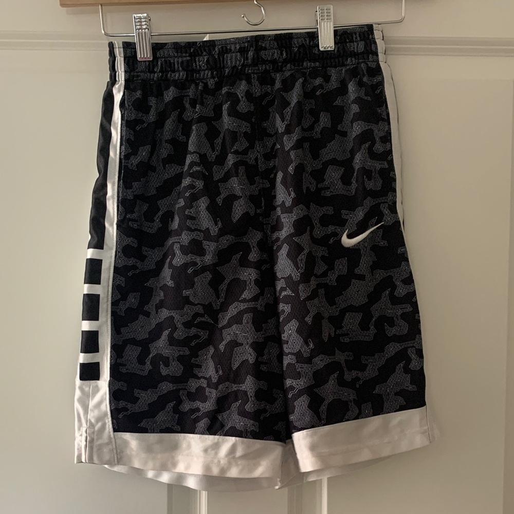 Nike Black, Grey and White Patterned Basketball Shorts